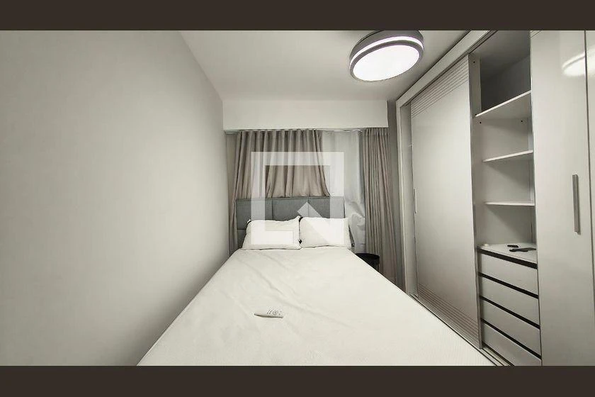 Washing machine in a 4-bedroom apartment, 205 m² — photo 31