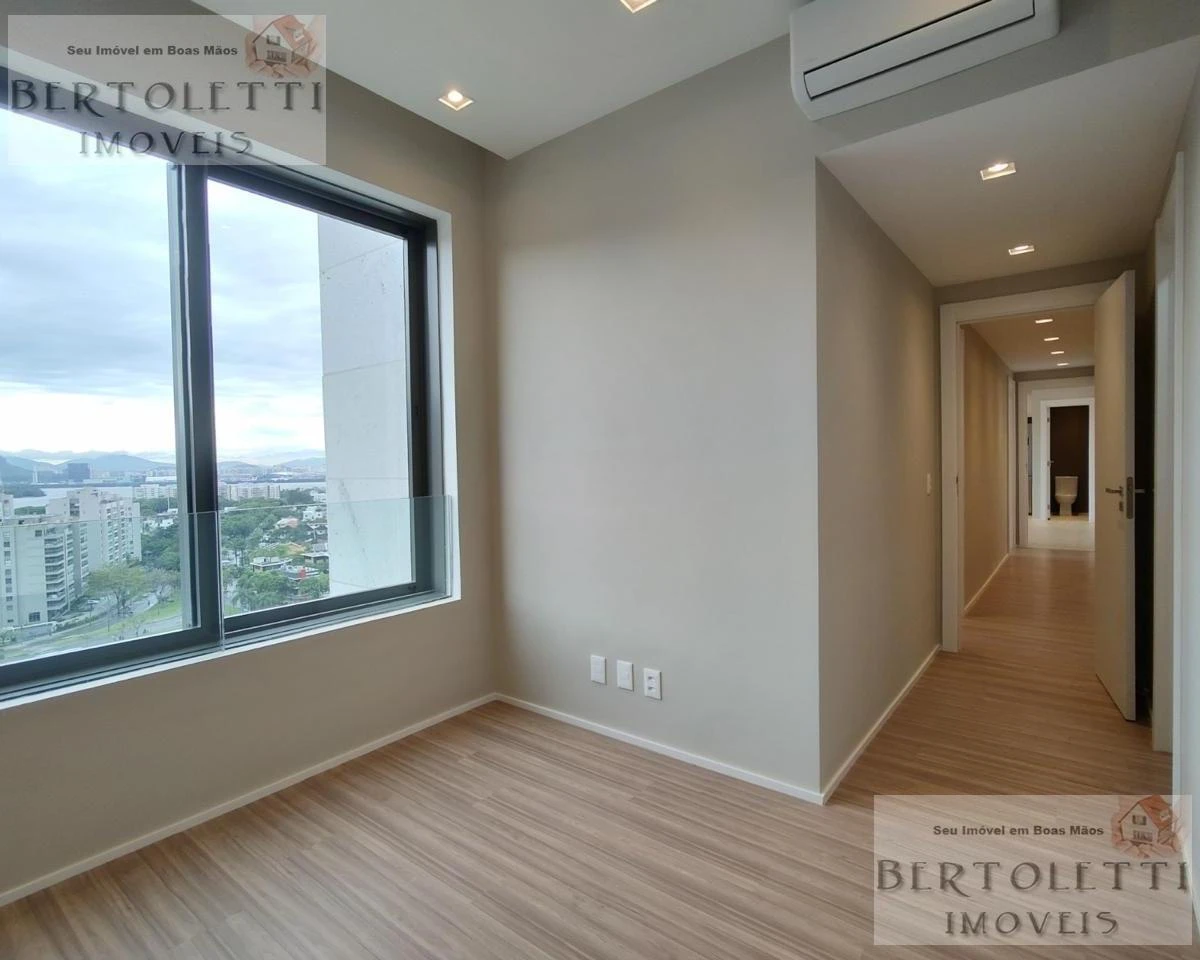 Furnished 125 m² apartment with 3 bedrooms and mountain views — photo 28