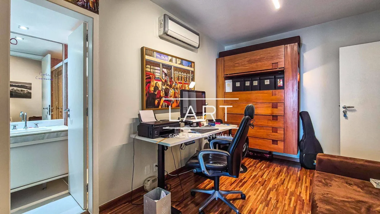 3-bedroom apartment with 240 m² and 3 parking spaces — photo 12