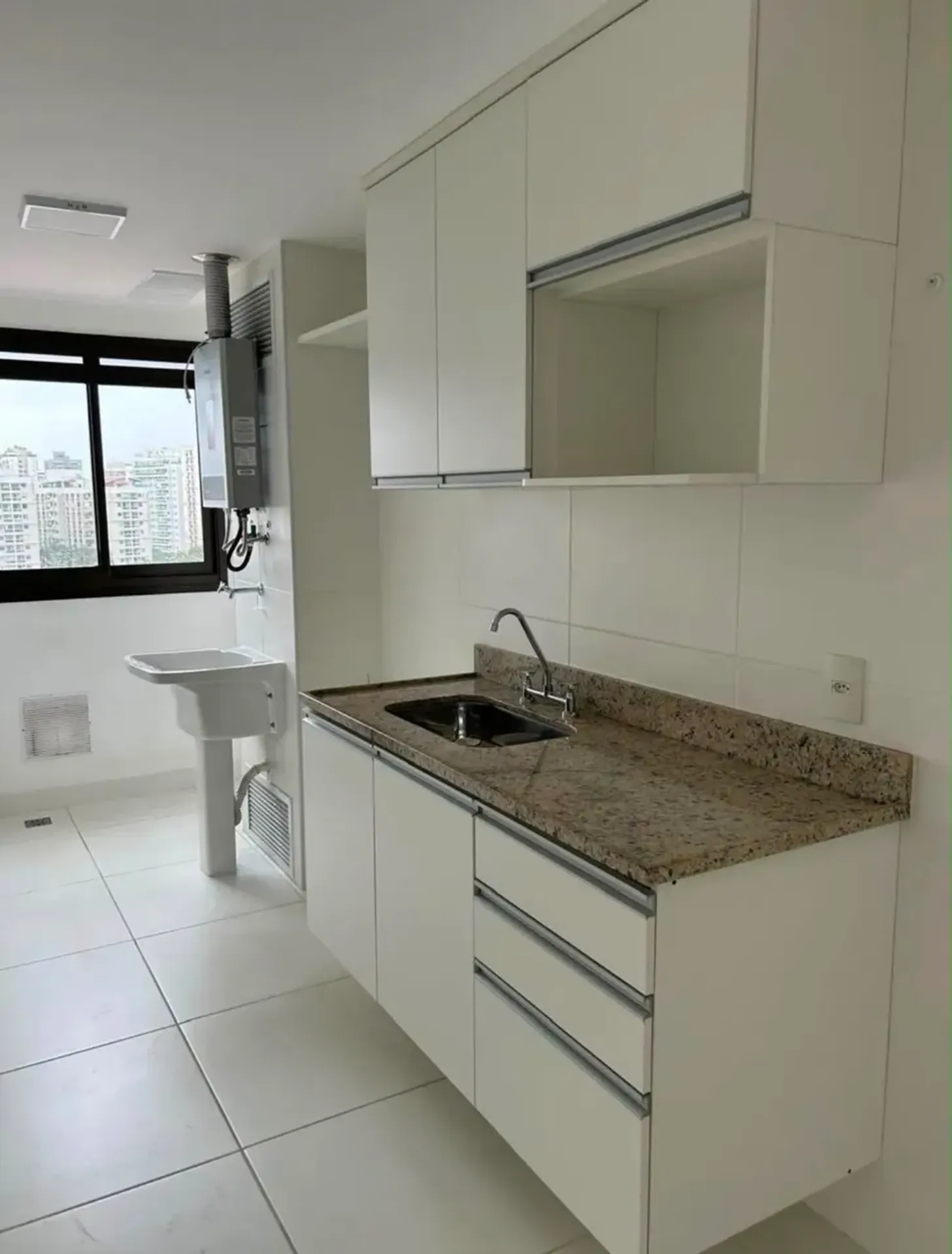 2-bedroom apartment in a building with a sauna — photo 15