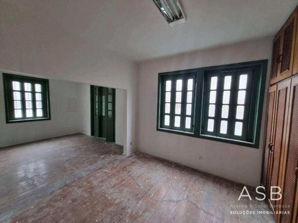 Casa com 5 quartos e varanda, 1212 m², 5 banheiros — photo 7