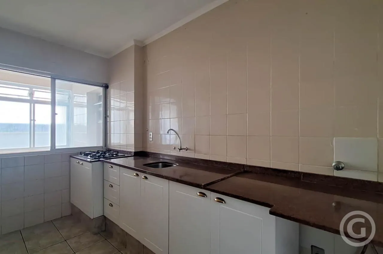 3-bedroom apartment, 1 with its own bathroom, 104 m² — photo 18