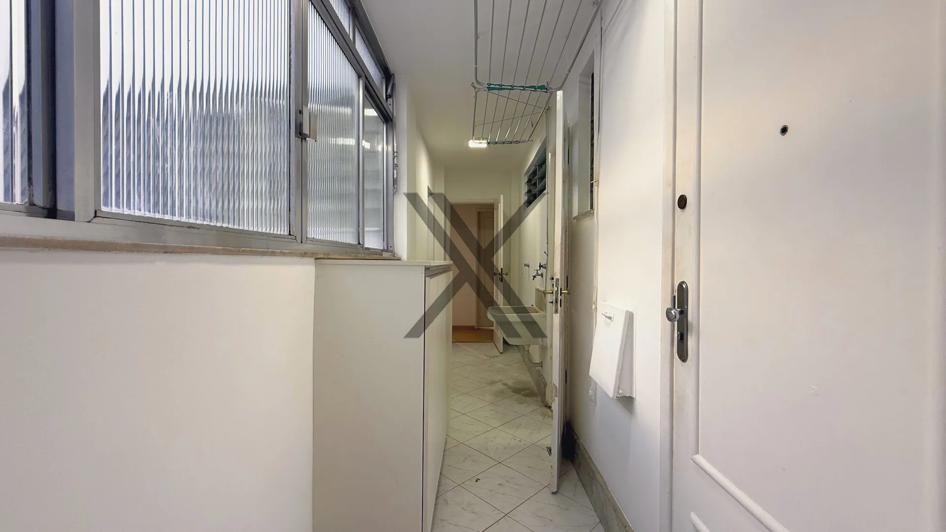 Apartamento com piso de madeira ou laminado, Ipanema — photo 9