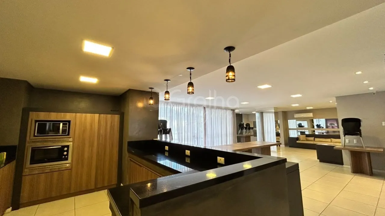 Furnished apartment, 119 m², with floor-to-ceiling windows — photo 15