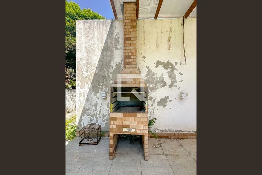 Casa de 2 dormitorios, 1 con baño propio, 300 m² — photo 42