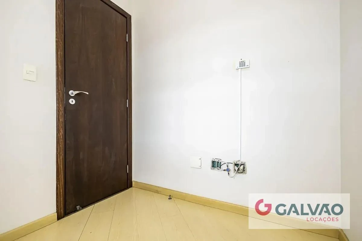 Detached house for rent 183 m² with 3 bedrooms and balcony — photo 21