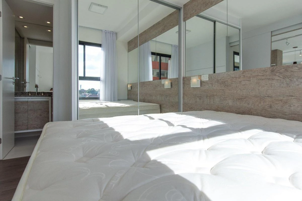 Floor-to-ceiling windows in a one-bedroom apartment, 34 m² — photo 5