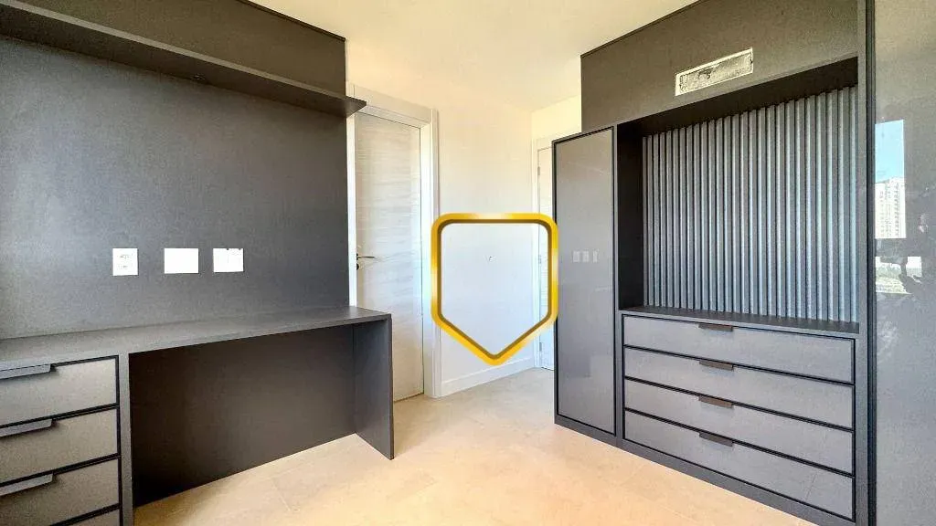 4-bedroom apartment with 156 m² and 2 en-suite baths — photo 21