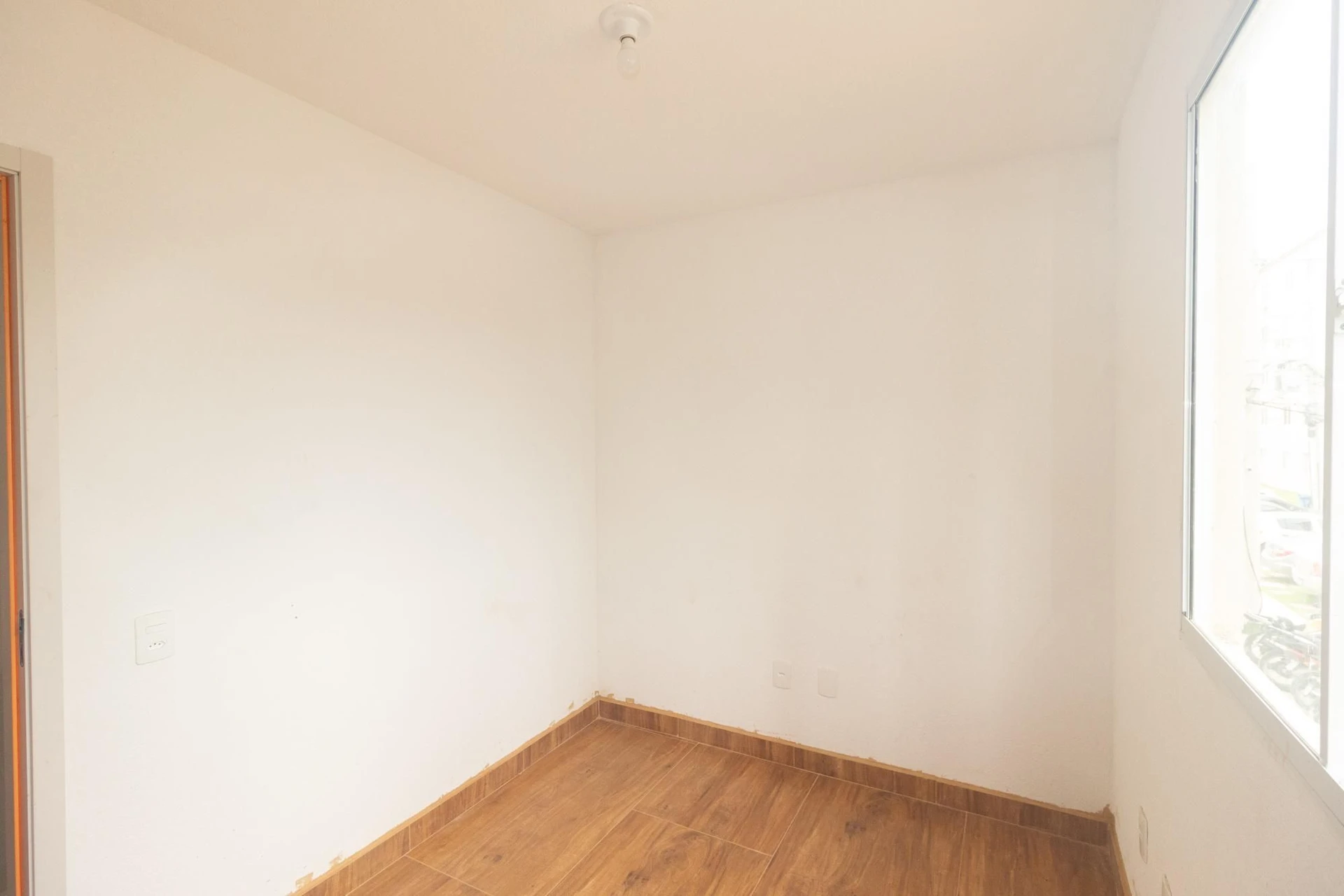 Rental apartment with 2 bedrooms and 1 parking spot — photo 33