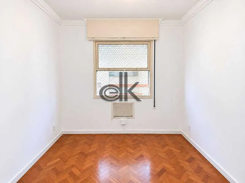 Ванна и 3 спальни: квартира 110 м² — photo 3