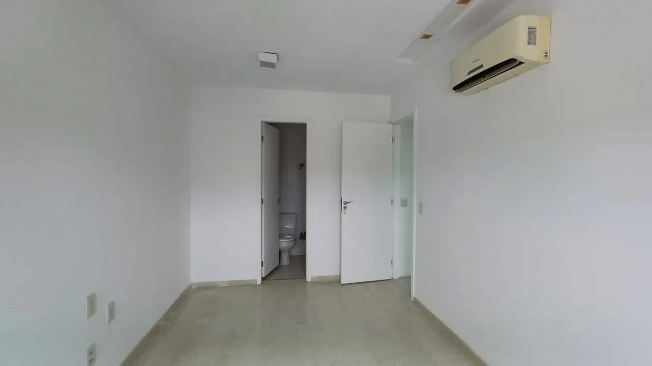 Water view in a 2-bedroom apartment, 68 m² — photo 14