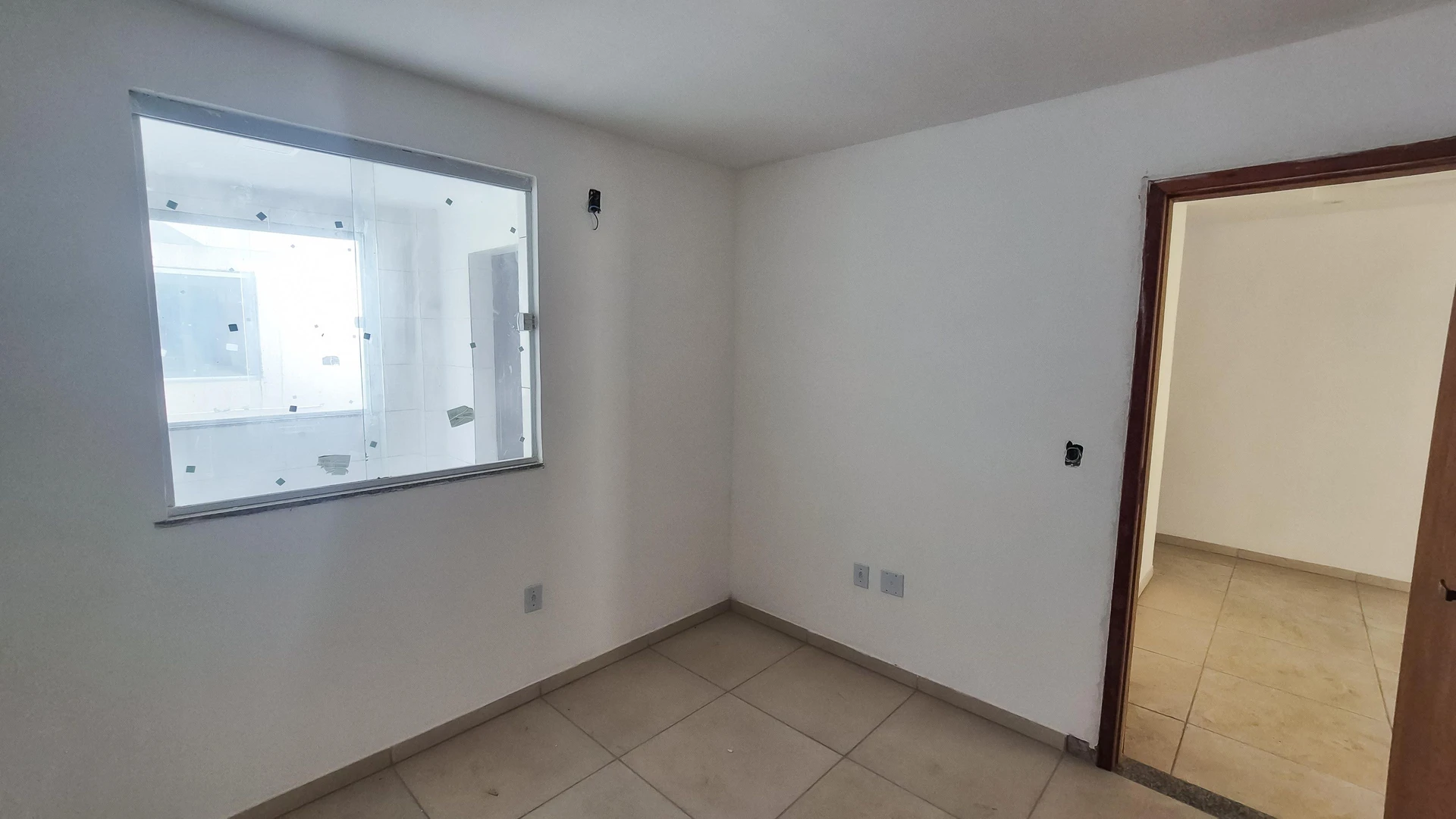 2-bedroom unfurnished apartment with closed kitchen — photo 42