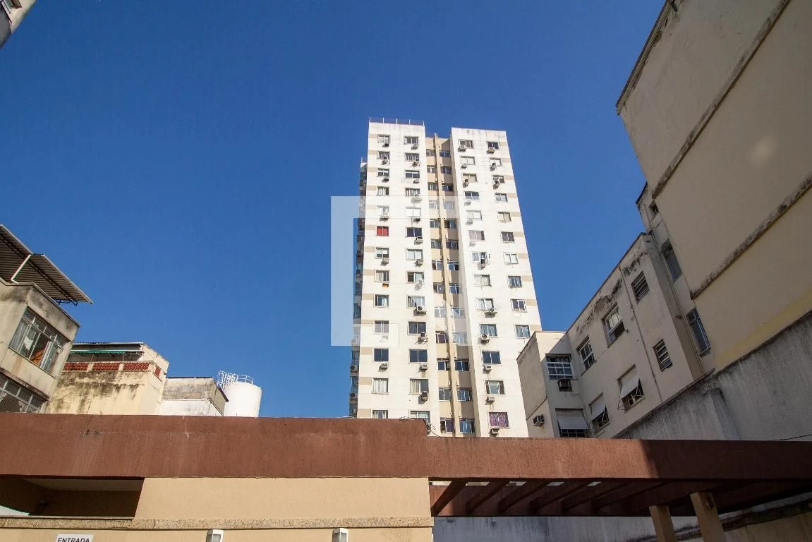 Меблированная квартира с открытой кухней и газовой плитой — photo 33