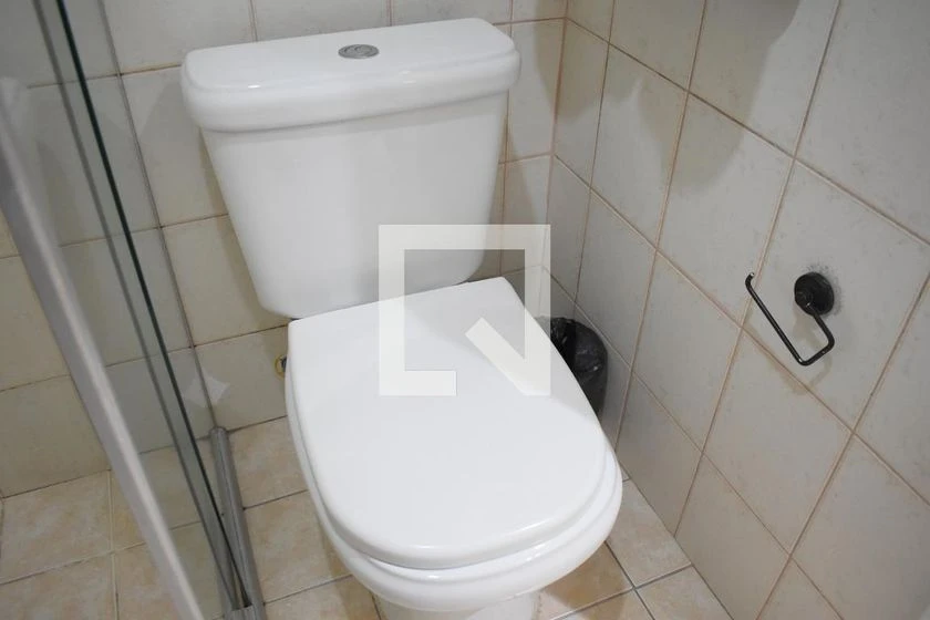Furnished apartment with 1 en-suite and balcony — photo 2