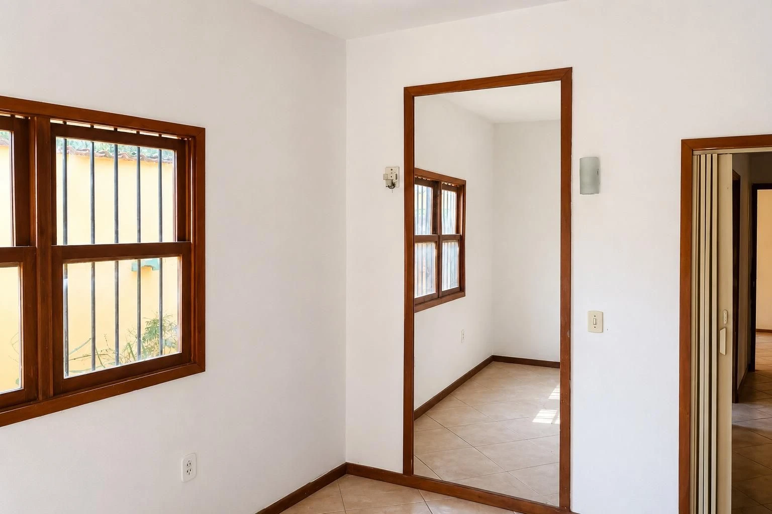 House with 4 bedrooms, 2 en-suites and 1 parking space — photo 14