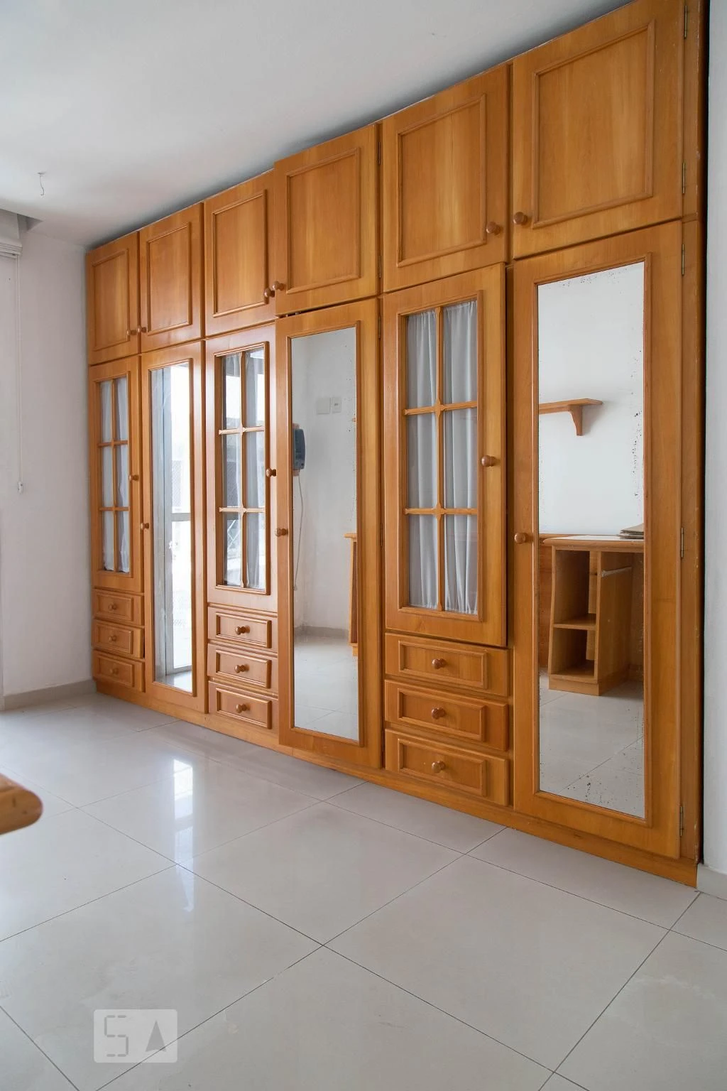 3-bedroom apartment with 3 bathrooms and 2 parking spaces — photo 5