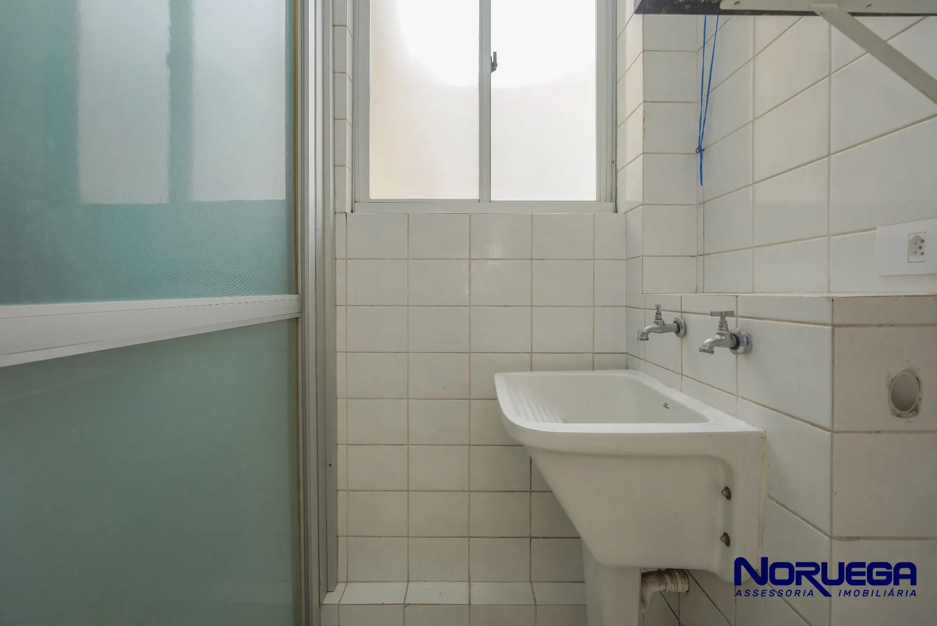 Деревянный пол или ламинат и 2 спальни: квартира 103 м² — photo 17