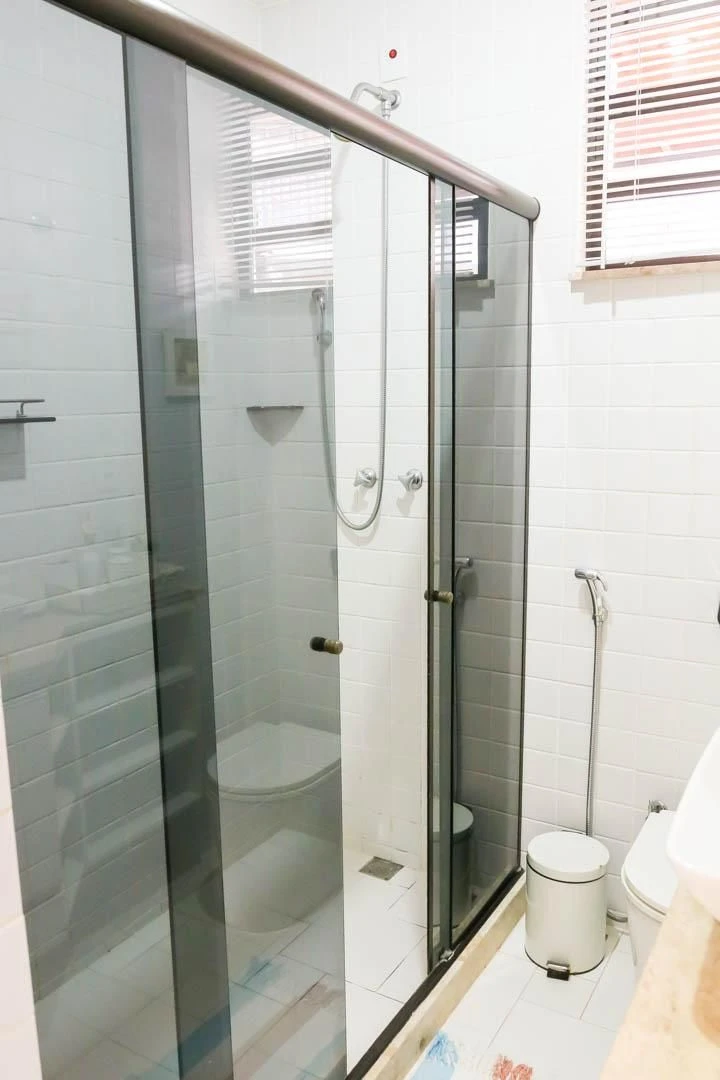 Furnished 2-bedroom apartment with a private garden — photo 24