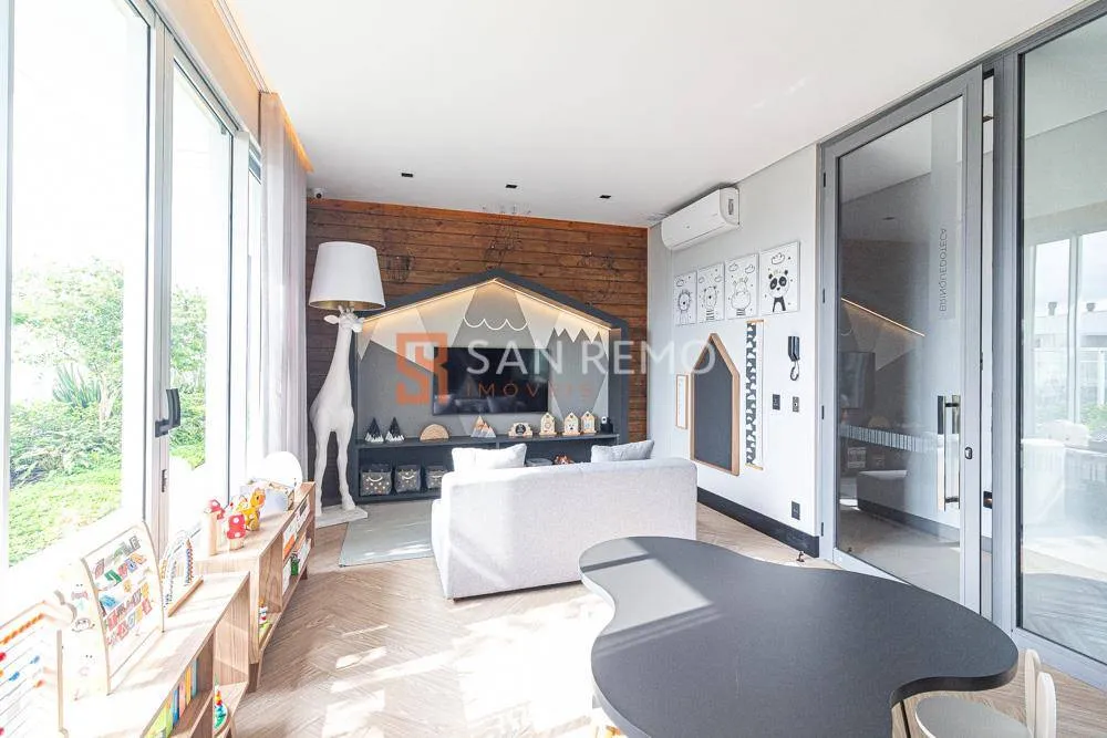 Apartamento amueblado de 2 habitaciones con 2 suites y 115 m² — photo 18