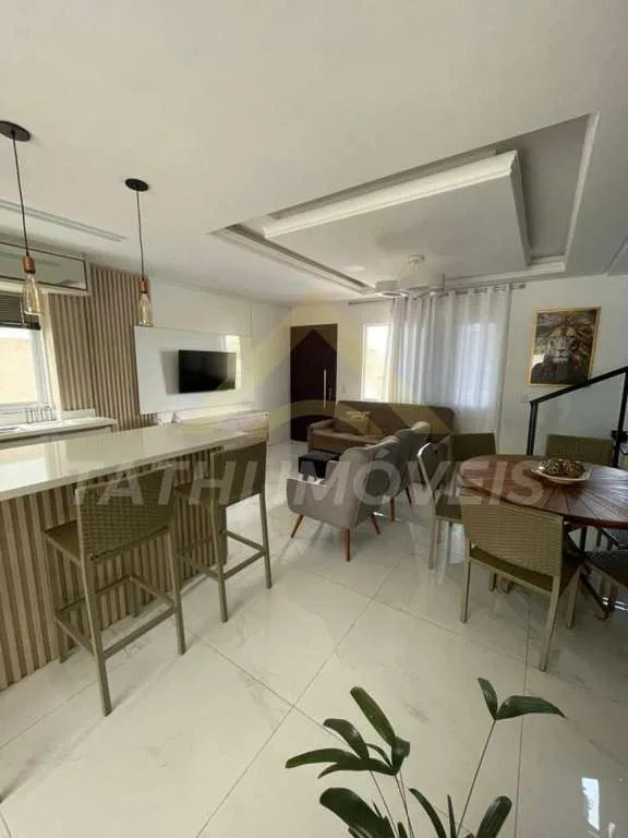 Casa duplex com 3 quartos e 2 vagas, com churrasqueira — photo 3