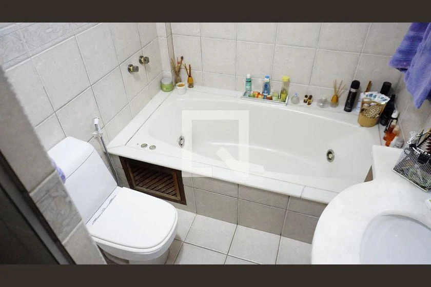 Casa mobiliada com 4 quartos e 460 m² — photo 46