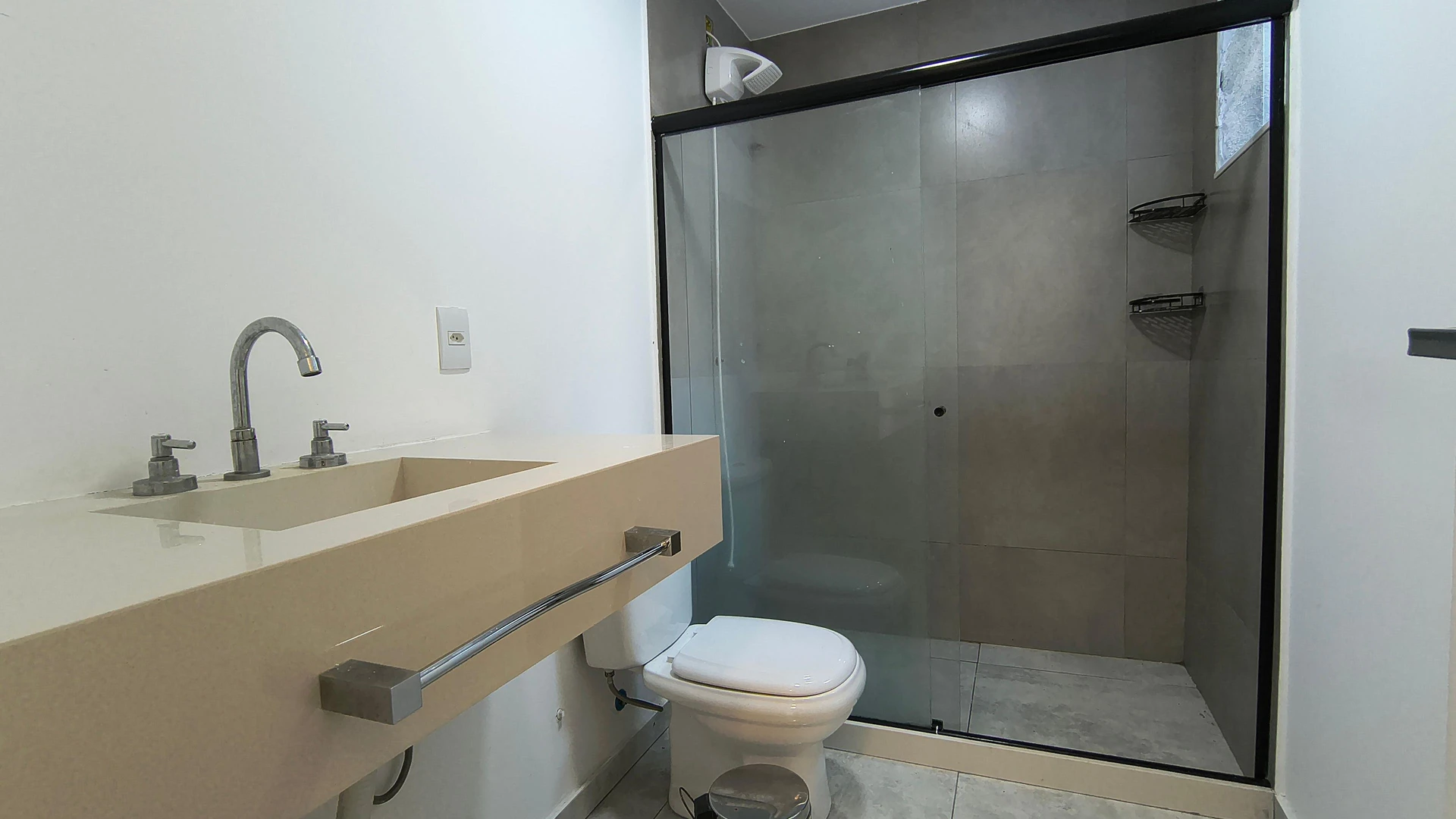Casa mobiliada com 3 quartos, jardim e cozinha integrada — photo 25