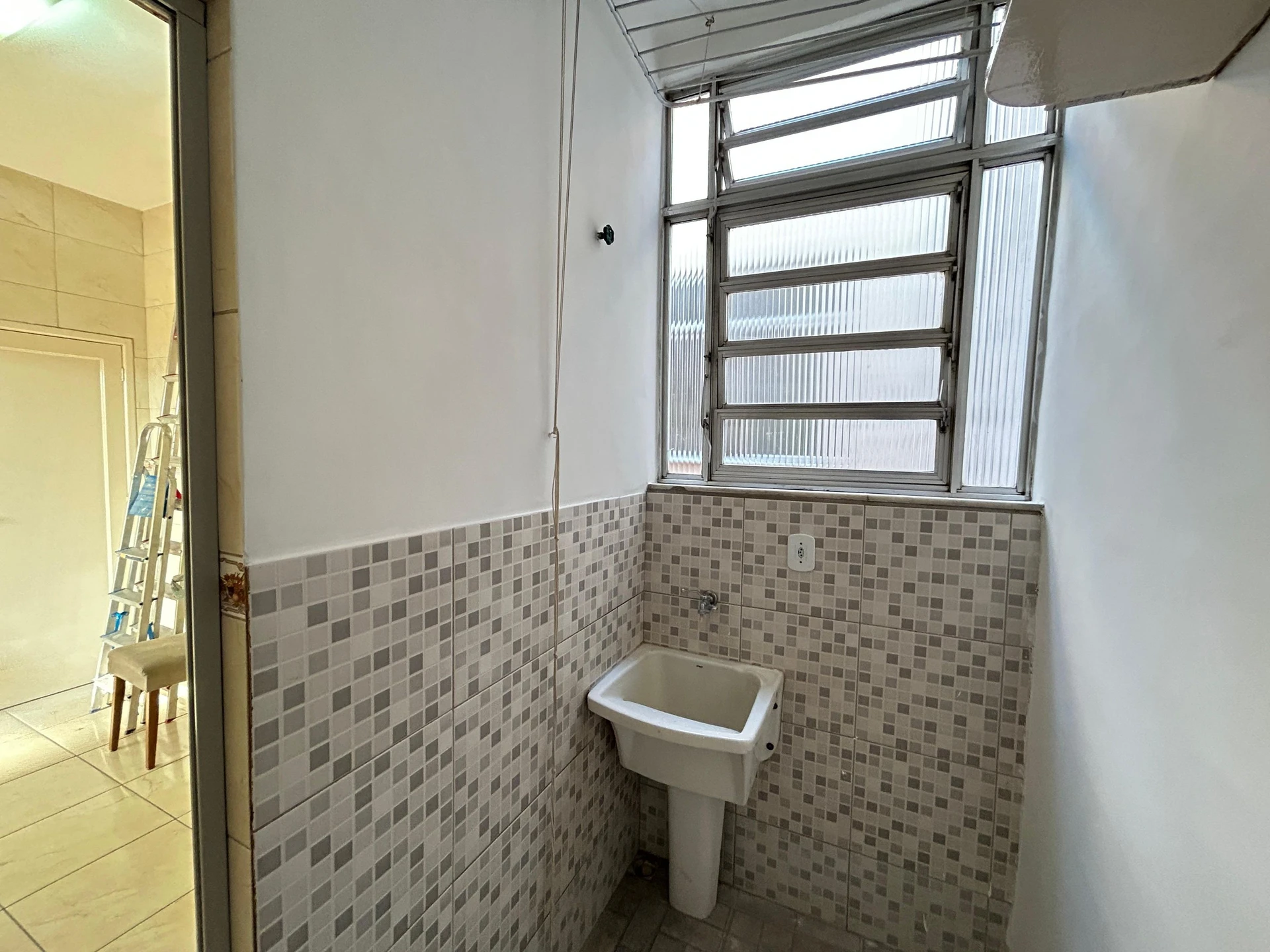 Apartment, 86 m², with wood or laminate floors — photo 18