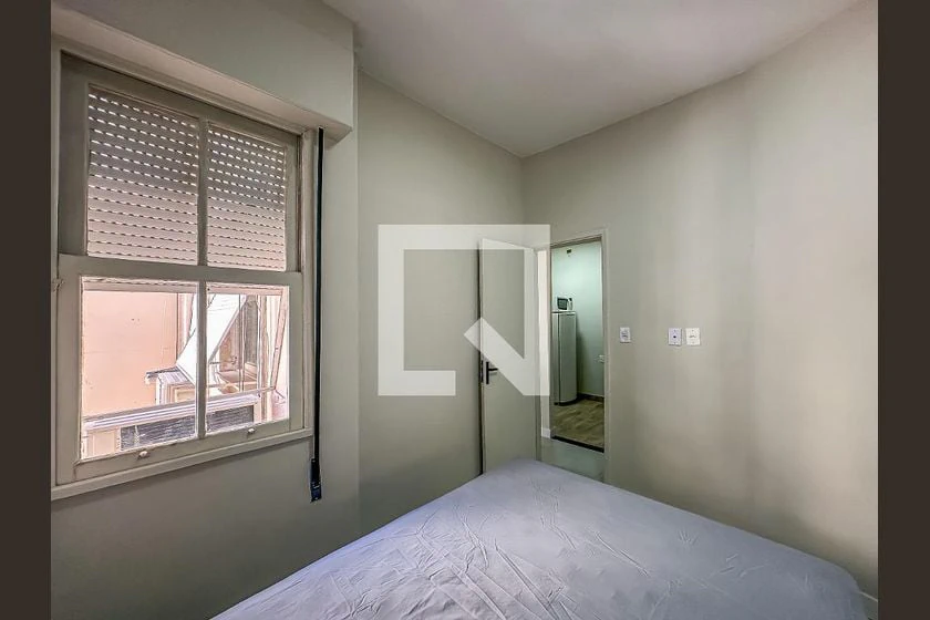 32 m² 1-bedroom apartment with a compact kitchenette — photo 27
