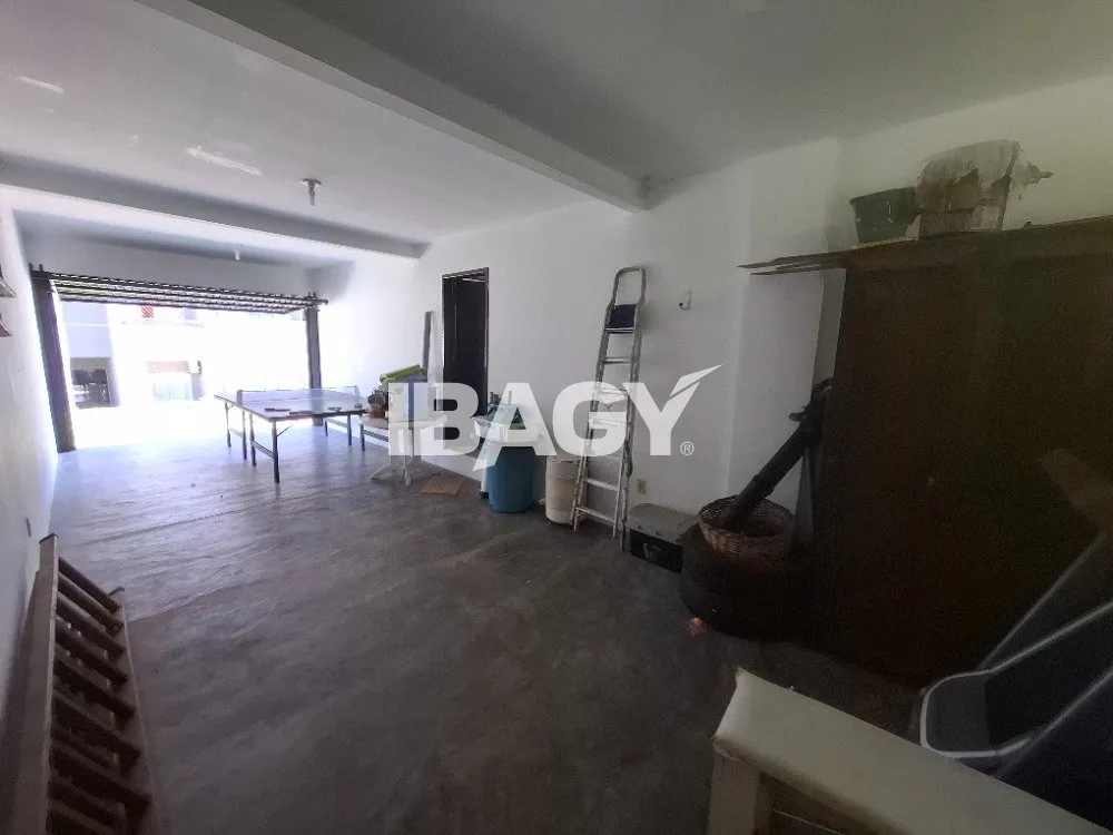 Furnished house with 5 bedrooms, 2 suites and 2 parking — photo 56