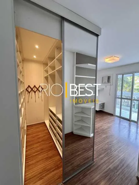 Apartamento de 99 m² com closet e janelas do piso ao teto — photo 4