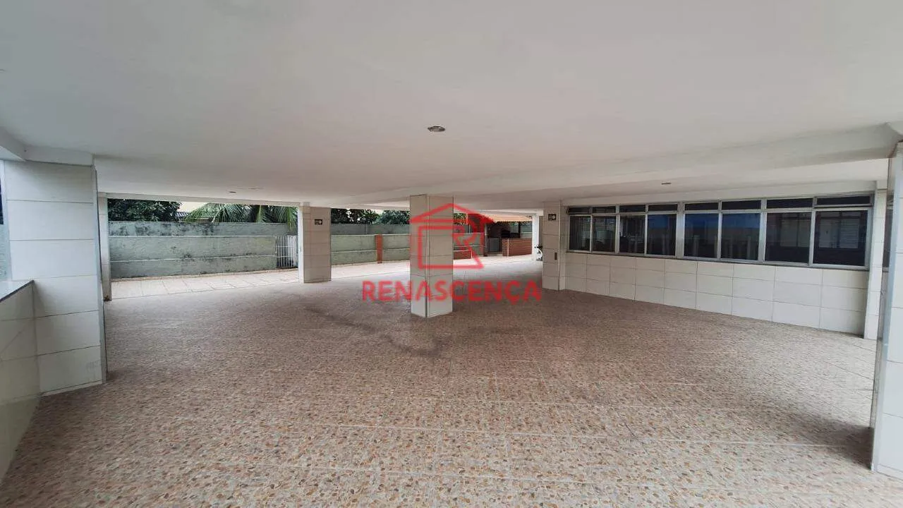 1-bedroom unfurnished apartment with glass shower and parking — photo 23