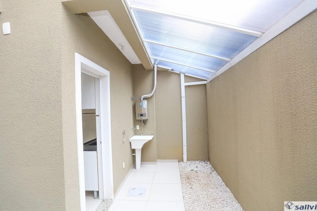 102 m² house with a bathtub and a grill on the balcony — photo 8