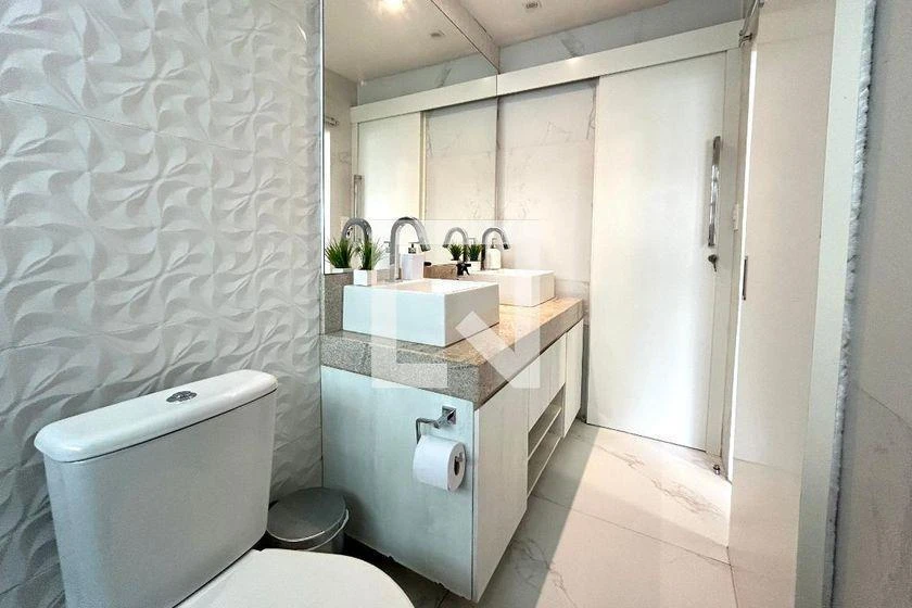 Furnished apartment, 86 m², with a walk-in closet — photo 25