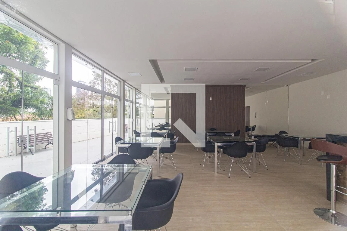 2-bedroom apartment with a private pool — photo 61