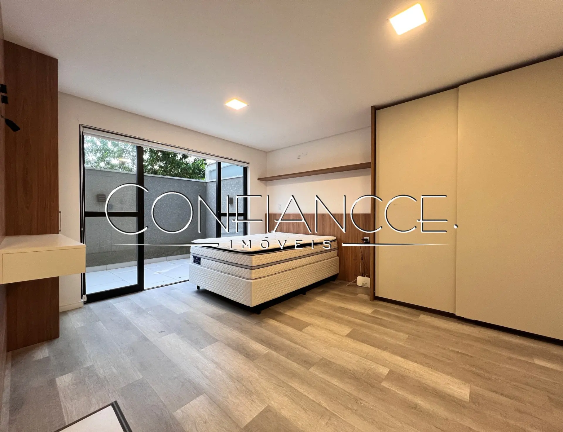 41 m² studio with a home office and a private pool — photo 3
