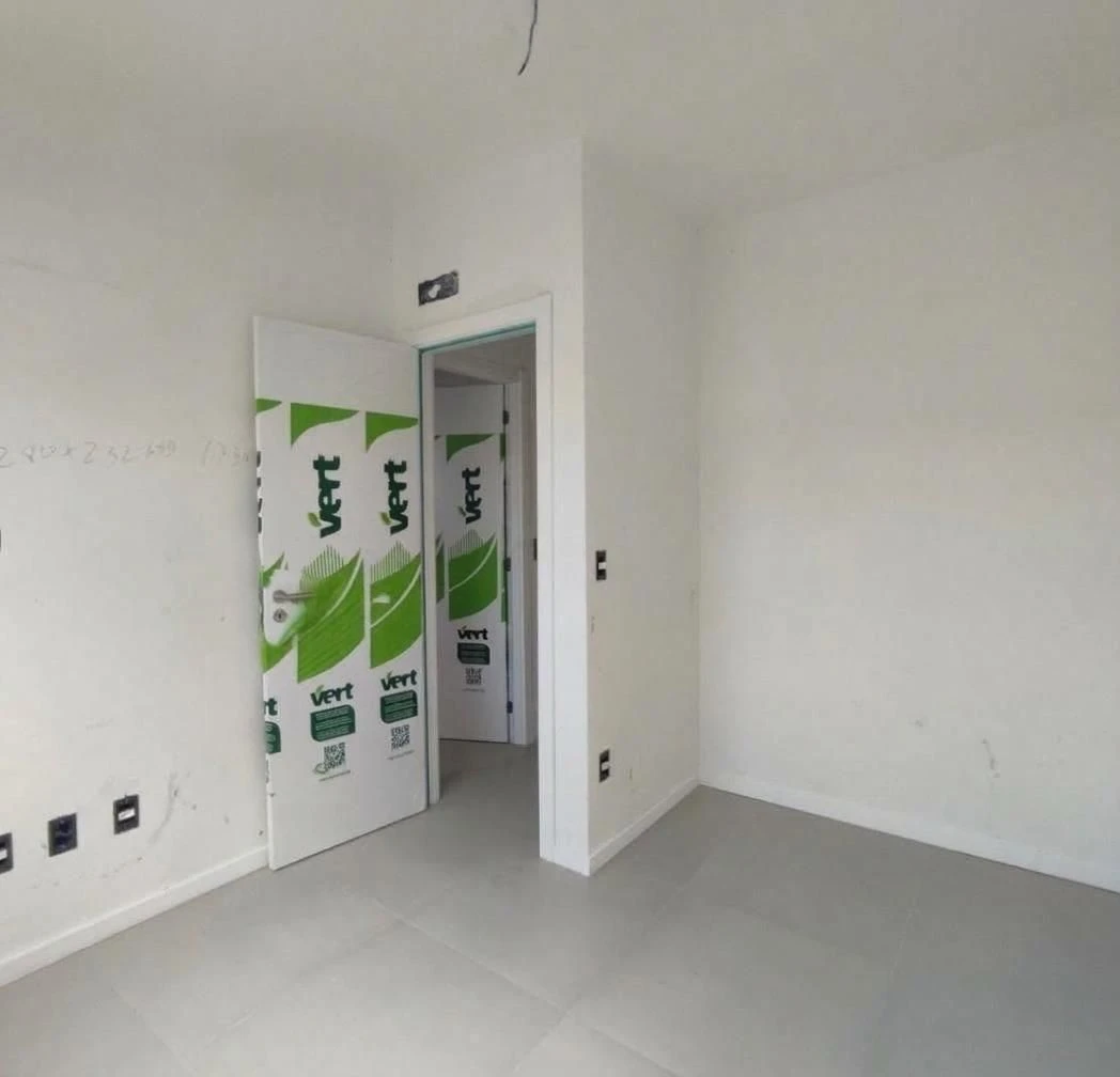 Unfurnished house with 3 bedrooms and 2 bathrooms — photo 24
