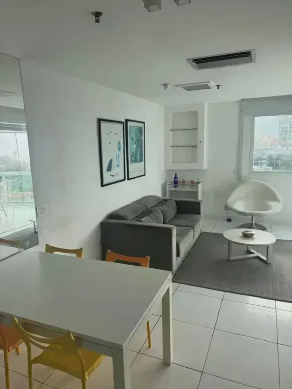 Rental apartment with 1 bedroom and 52 m² — photo 5