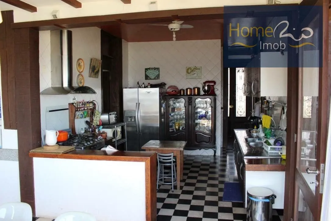 Furnished house with an open-plan kitchen and private garden — photo 2