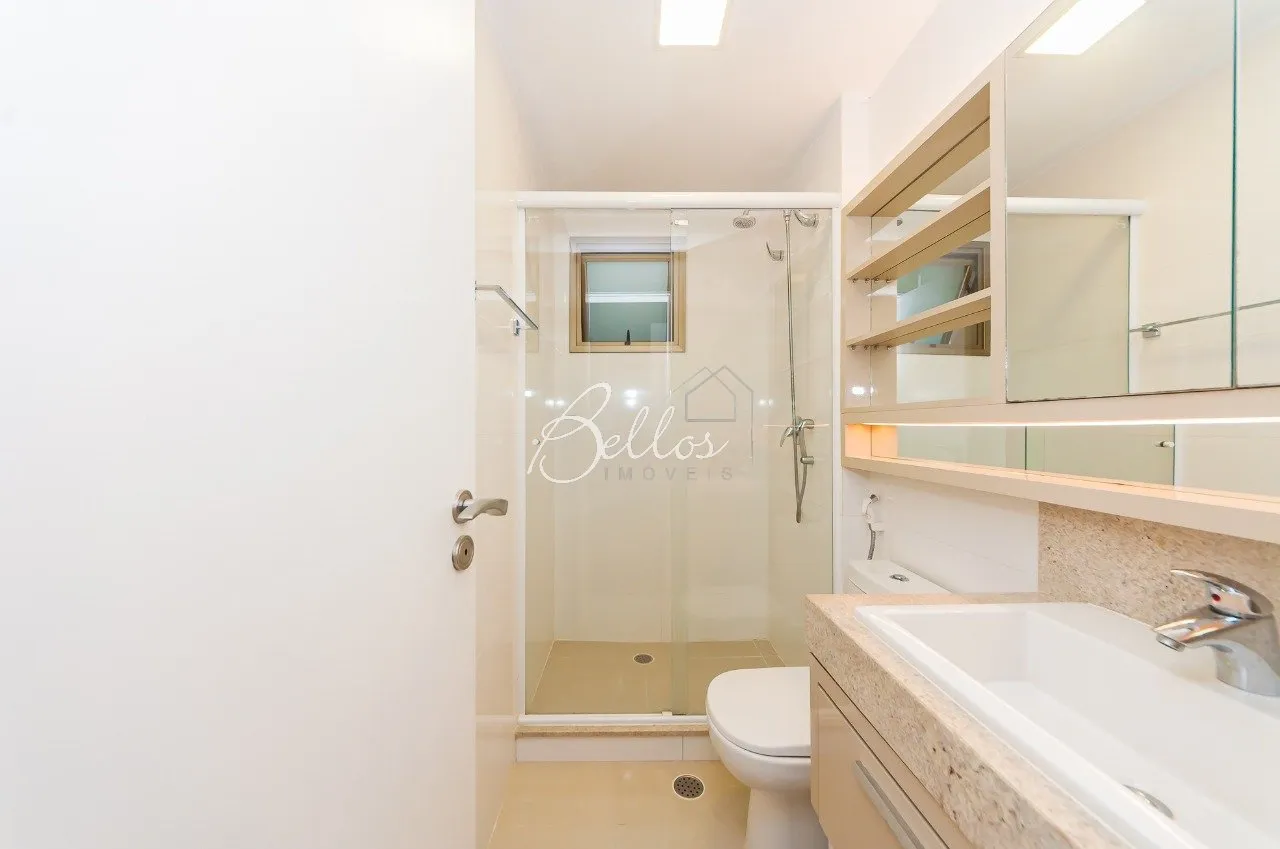 2-bedroom apartment with en-suite baths and open kitchen — photo 21