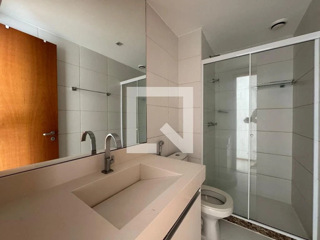 Furnished apartment, 84 m², with a grill on the balcony — photo 43
