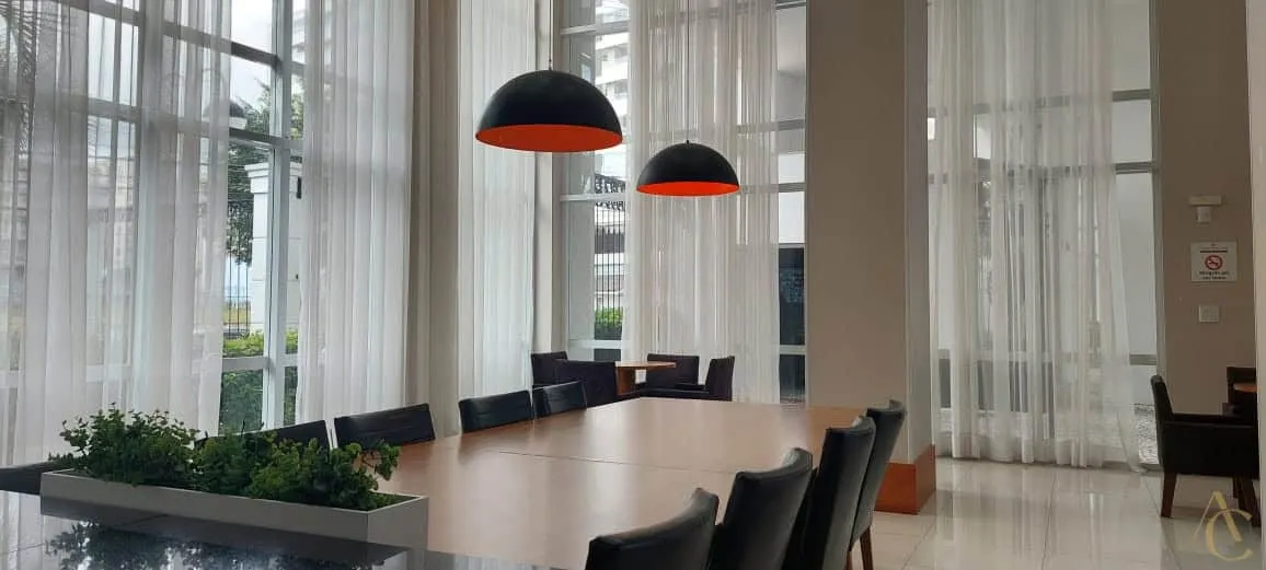 Rental apartment with 2 en-suite bedrooms and 243 m² — photo 8