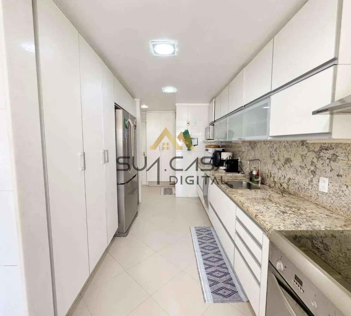Apartamento mobiliado de 3 quartos com varanda envidraçada — photo 24