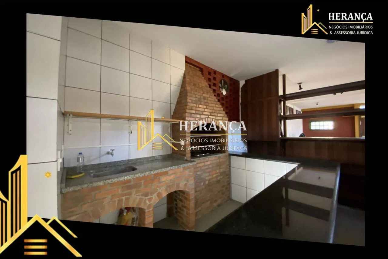 House with 900 m², 5 bedrooms and balcony grill — photo 3