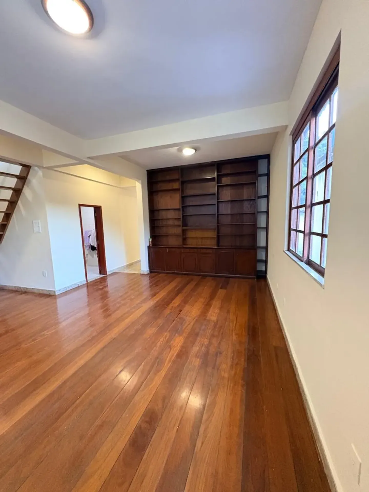 Casa para locação com 4 quartos e 5 banheiros — photo 31