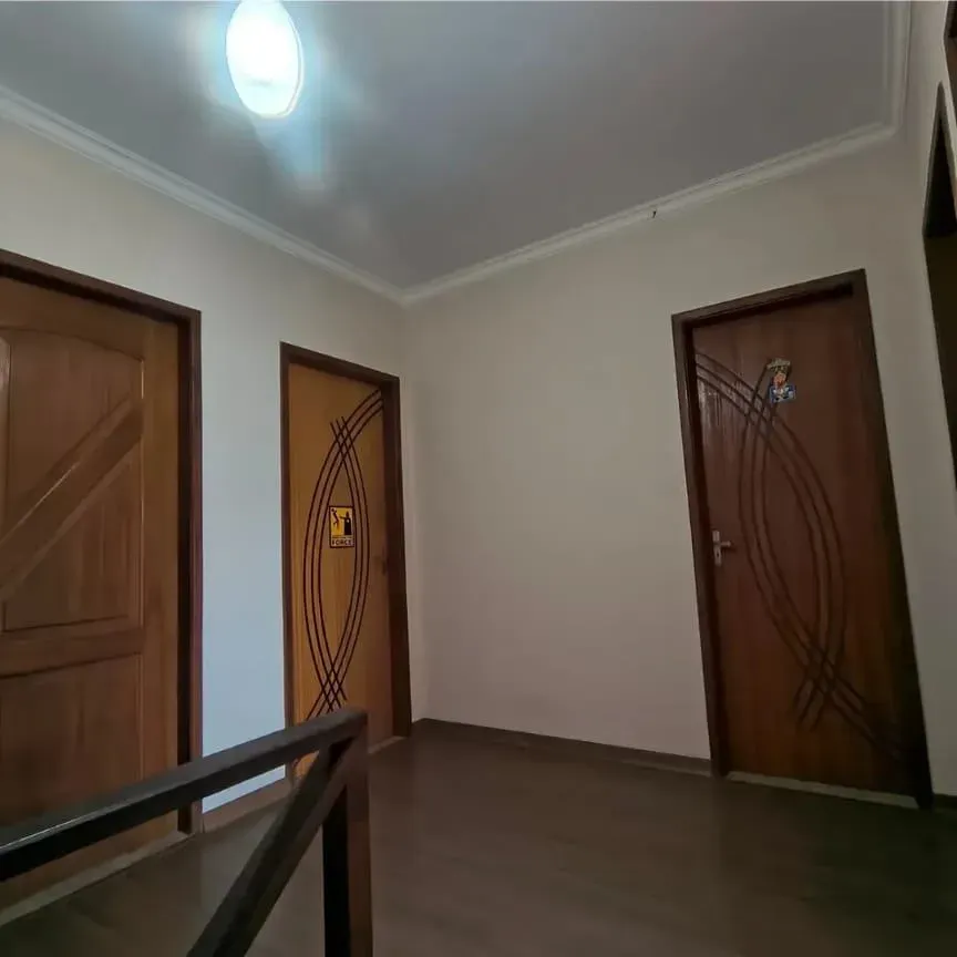 House, 350 m², with a walk-in closet — photo 14