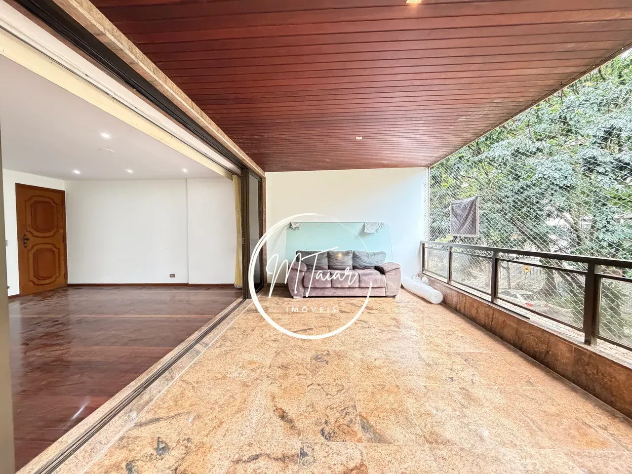 Apartment, 173 m², with a glass-enclosed balcony — photo 14