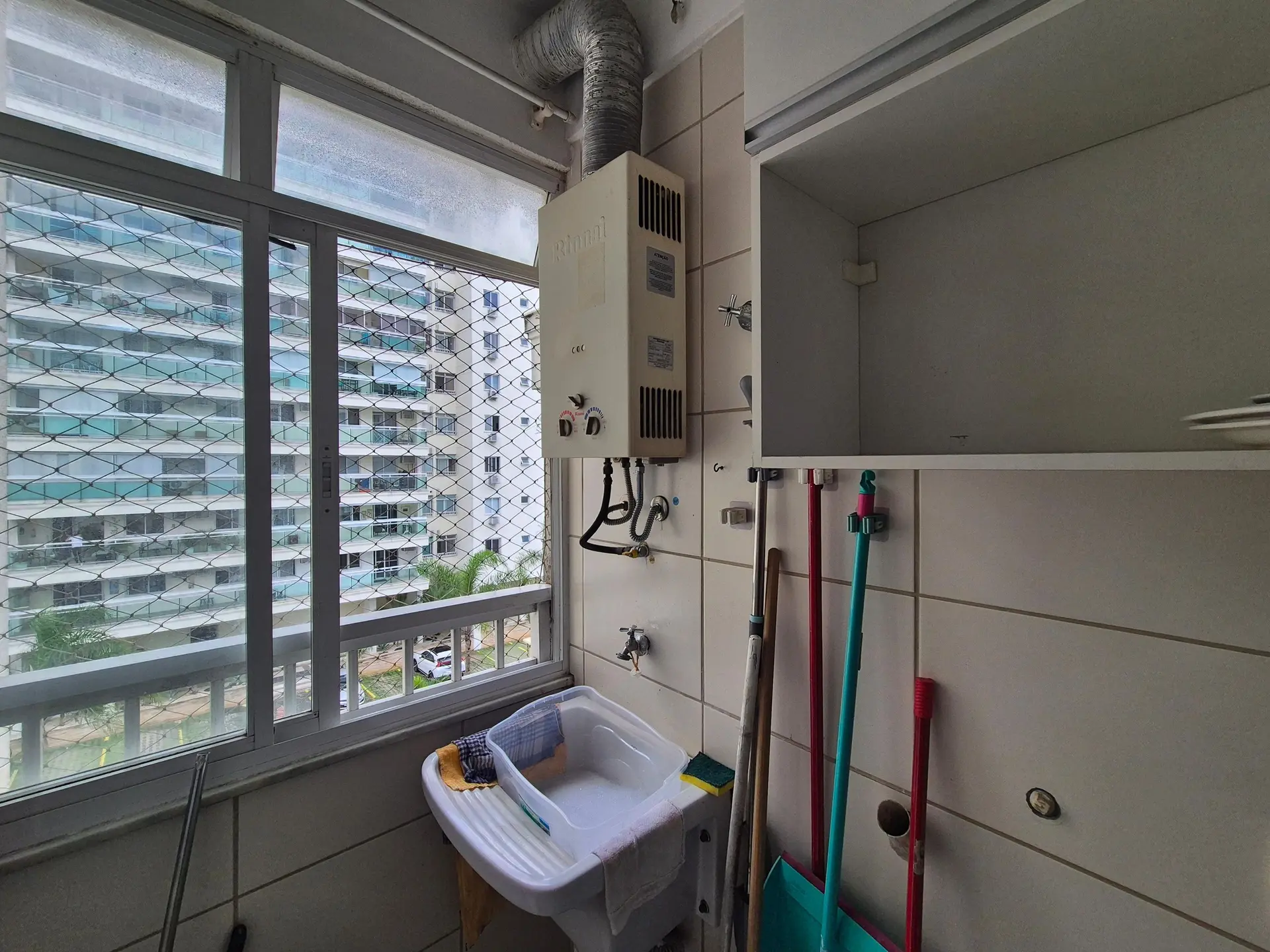 Unfurnished 3-bedroom apartment with balcony and 1 parking — photo 33