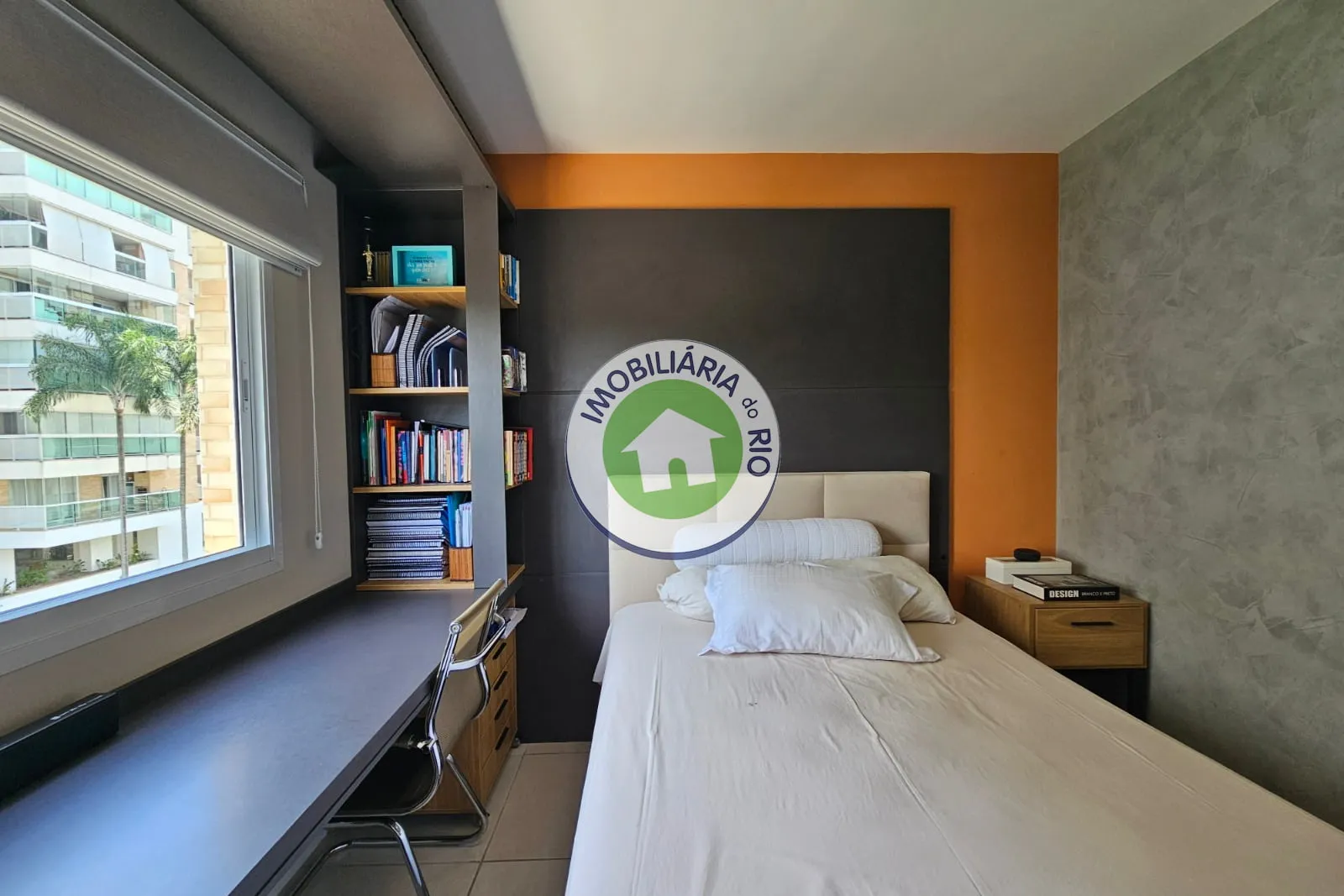 Furnished apartment with 4 bedrooms and 5 bathrooms — photo 40