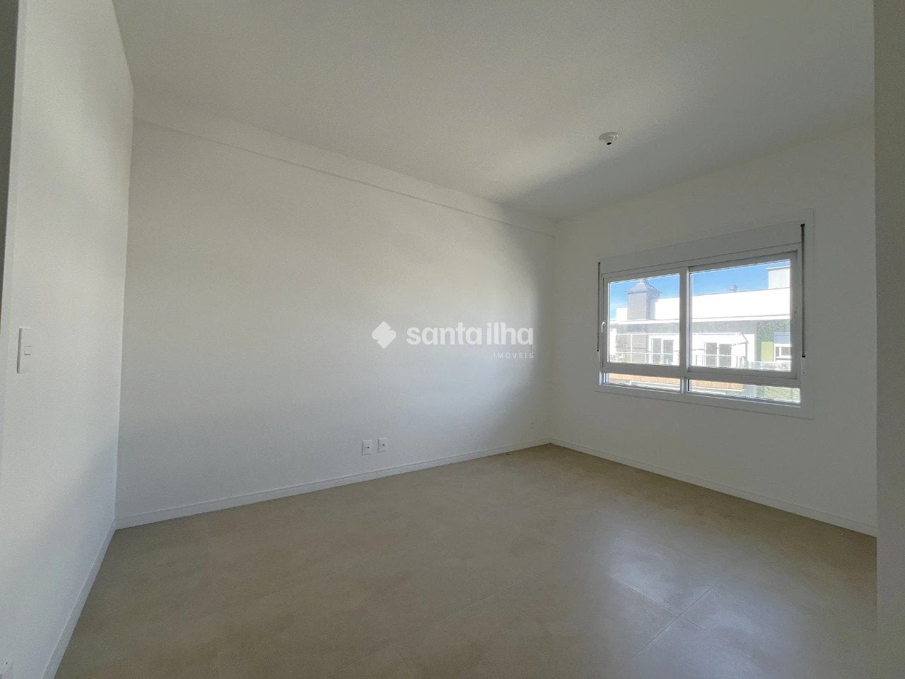 Квартира 170 м² з видом на воду та балконом із грилем — photo 14
