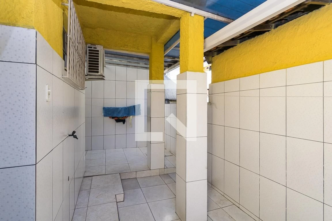 House, 190 m², with a private BBQ — photo 34